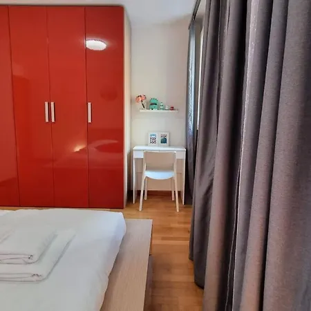 Apartman Birds And Sailboats *