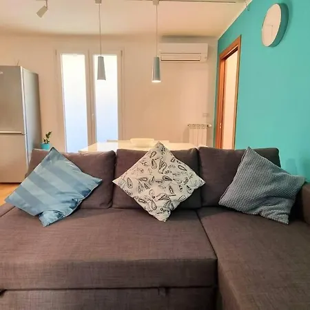 Birds And Sailboats Apartament